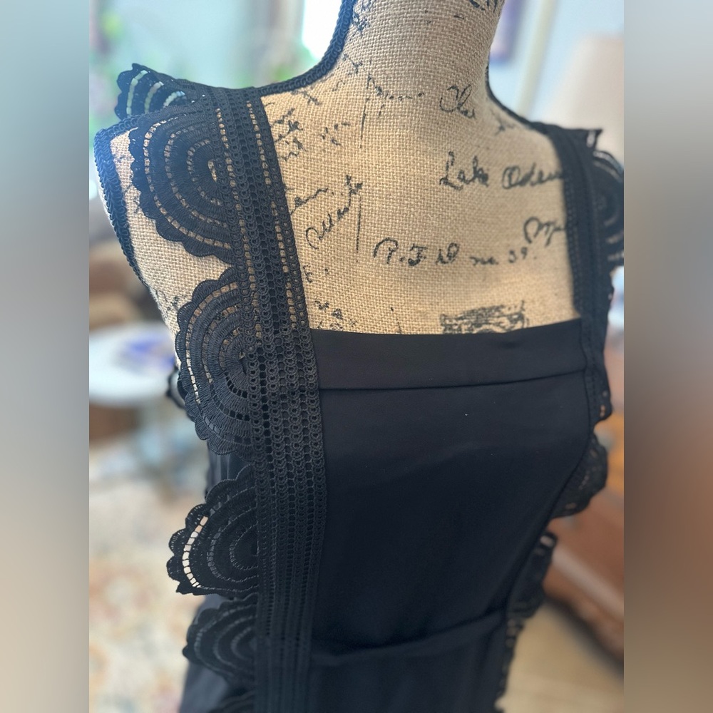 Lover Black Strapless Dress with Lace Accents. Size 2. Like 🆕